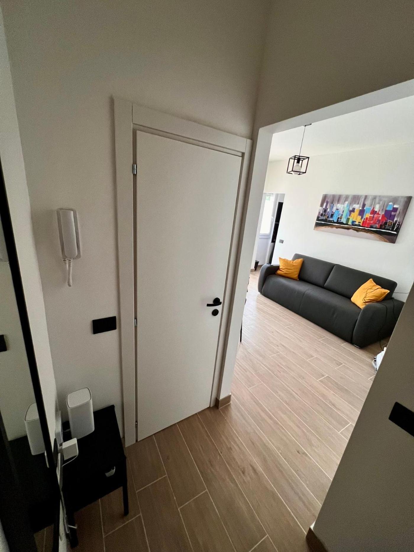 Moderno Ed Elegante Loft Con Balcone Milão Exterior foto